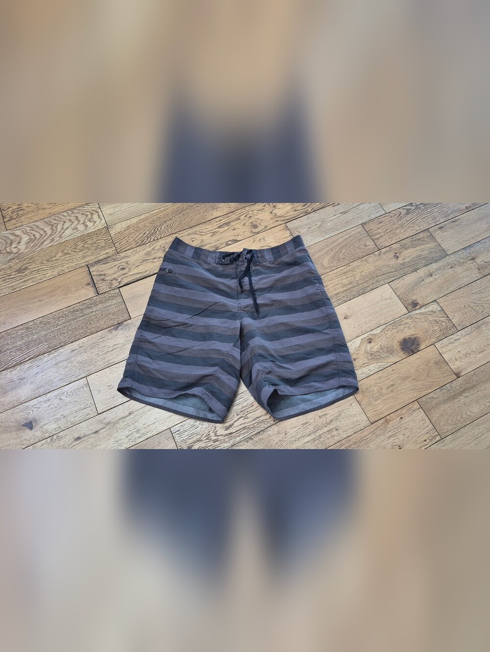 Patagonia Mens Wavefarer Boardshorts Swimsuit Swim Trunks Size 36 Striped